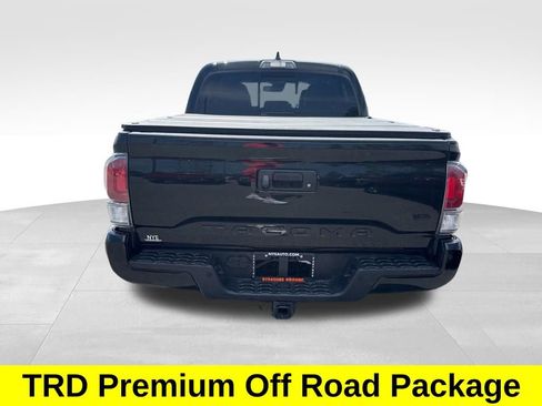 Used 2023 Toyota Tacoma TRD Off-Road w/ TRD Premium Off Road Package AWD/4WD image 4