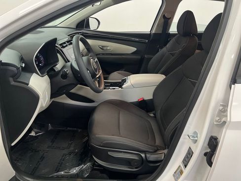 Used 2024 Hyundai Tucson SE FWD image 10