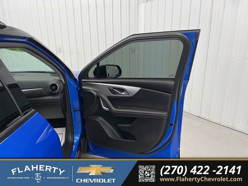 Used 2024 Chevrolet Blazer LT w/ Midnight/Sport Edition FWD image 14