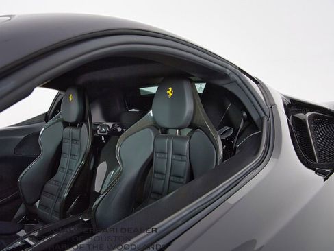 Used 2022 Ferrari SF90 Stradale image 17