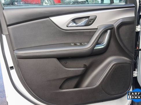 Used 2024 Chevrolet Blazer LT image 9