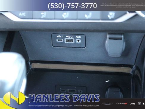 Used 2024 Nissan Altima 2.5 SR FWD image 21