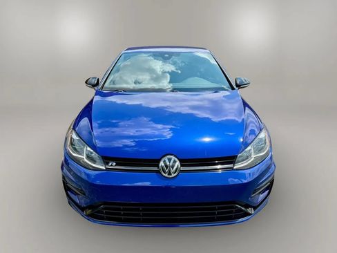 Used 2018 Volkswagen Golf R 4-Door AWD/4WD image 8