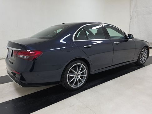 Used 2022 Mercedes-Benz E 350 Sedan w/ AMG Line Exterior image 2