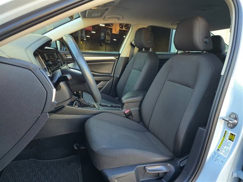 Used 2019 Volkswagen Jetta S w/ Driver Assistance Package FWD image 15