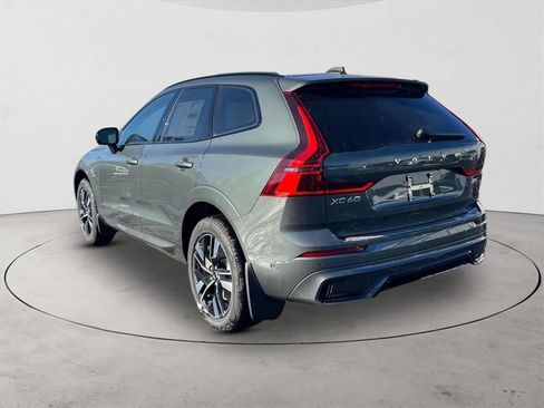 New 2026 Volvo XC60 B5 Plus w/ Protection Package Premier AWD/4WD image 3
