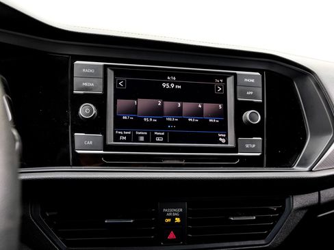 Used 2019 Volkswagen Jetta S w/ Driver Assistance Package image 27