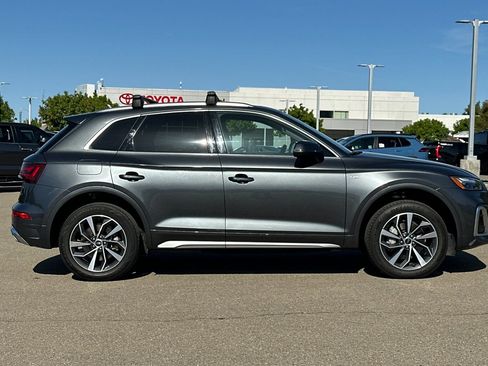 Used 2024 Audi Q5 2.0T Premium Plus image 3