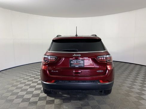Used 2022 Jeep Compass Latitude image 8