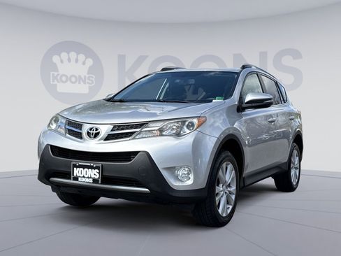 Used 2015 Toyota RAV4 Limited image 1