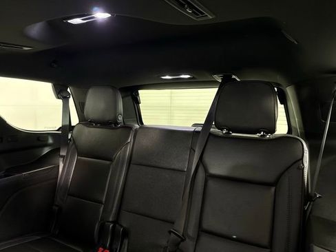 Used 2023 Chevrolet Tahoe High Country AWD/4WD image 25