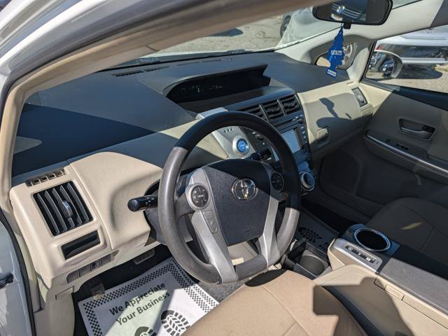 Used 2014 Toyota Prius V Three FWD image 29