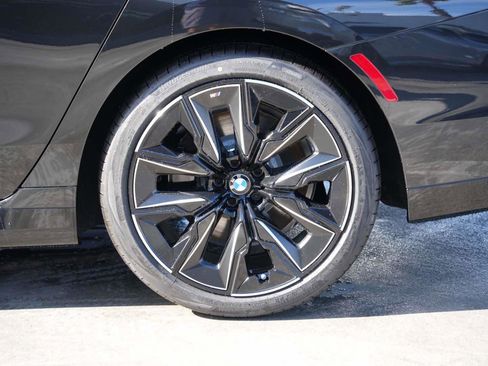 New 2026 BMW 740i 740i RWD w/ Premium Package image 7