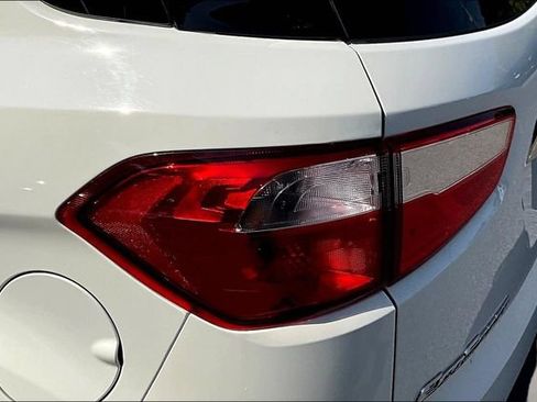 Used 2020 Ford EcoSport Titanium AWD/4WD image 23