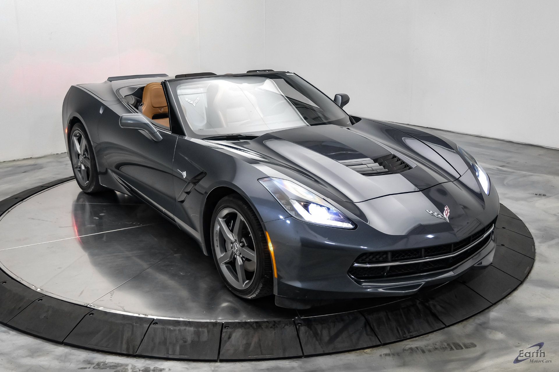 Used 2014 Chevrolet Corvette Stingray Convertible w/ 2LT Preferred Equipment Group RWD image 32