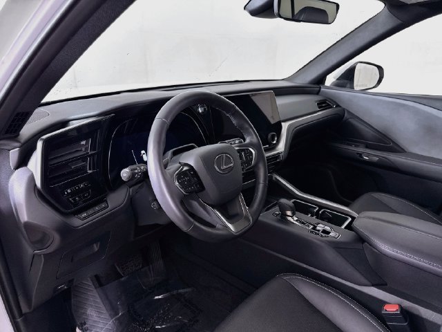 Used 2026 Lexus TX 350 AWD w/ Technology Package image 9