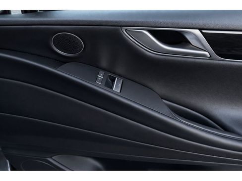 Used 2023 Genesis G80 2.5T image 24