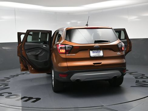 Used 2017 Ford Escape SE FWD image 28