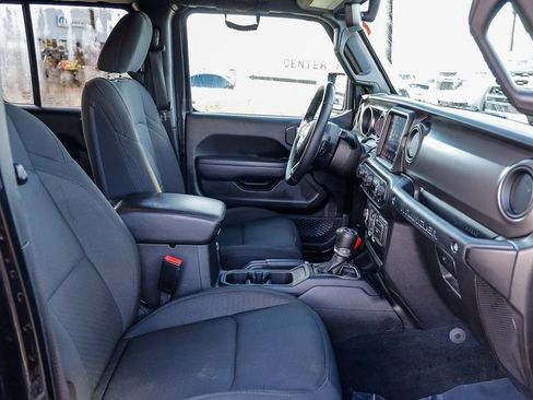 Certified 2022 Jeep Wrangler Unlimited Willys image 18