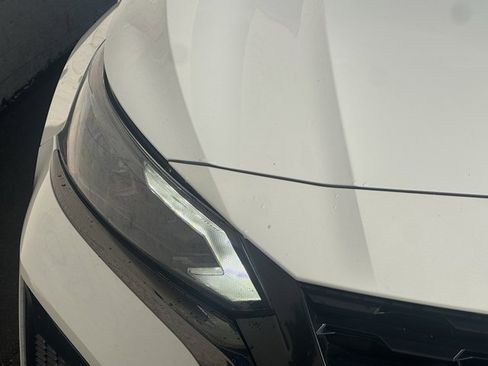 Used 2023 Nissan Altima 2.5 SR w/ SR Premium Package image 4