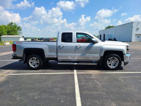 Used 2018 Chevrolet Silverado 1500 LT w/ All Star Edition AWD/4WD image 8