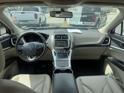 Used 2018 Lincoln MKX Premiere FWD image 8