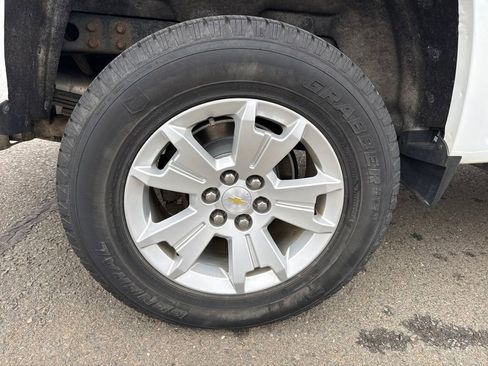 Used 2018 Chevrolet Colorado W/T w/ WT Convenience Package image 12