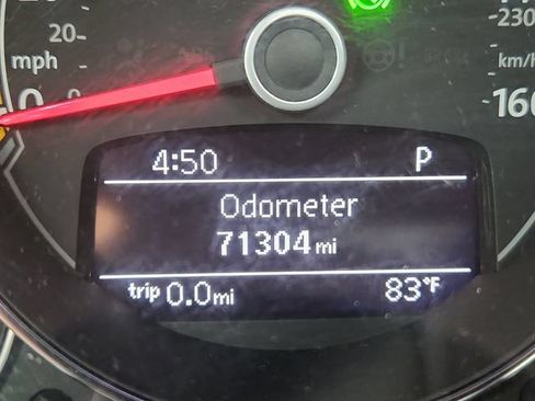 Used 2017 Volkswagen Beetle 1.8T Dune FWD image 22