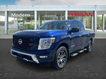 Used 2021 Nissan Titan SV w/ SV Convenience Package