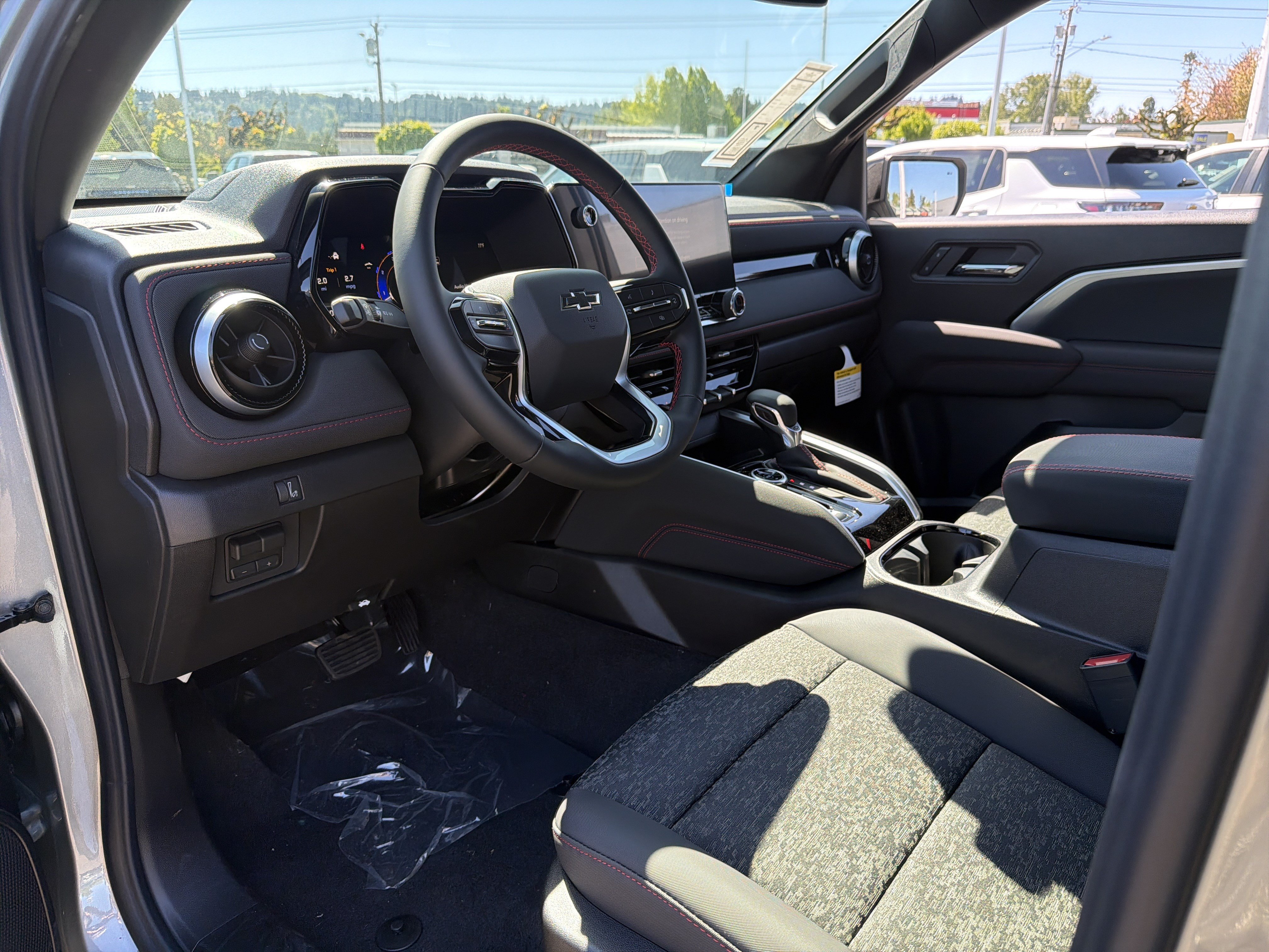 New 2026 Chevrolet Colorado Z71 w/ Technology Package AWD/4WD image 9