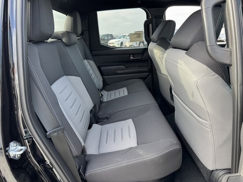 New 2025 Toyota Tacoma TRD Off-Road image 5