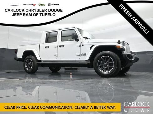 Used 2023 Jeep Gladiator Overland AWD/4WD image 49