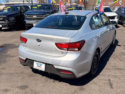 Used 2019 Kia Rio S image 7