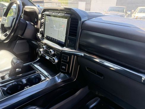 Used 2022 Ford F150 Lariat w/ Equipment Group 502A High AWD/4WD image 16