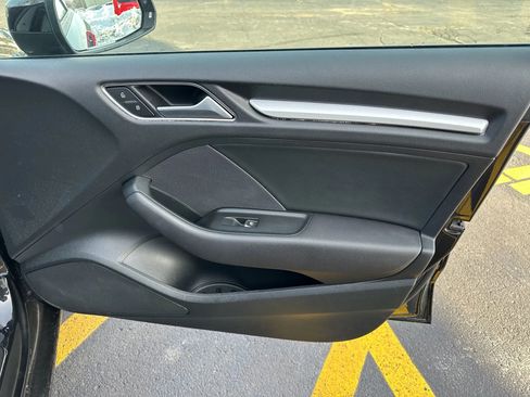 Used 2018 Audi A3 2.0T Premium image 28
