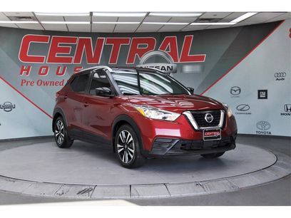 Used 2020 Nissan Kicks SV