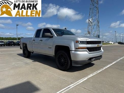 Used 2019 Chevrolet Silverado 1500 Custom w/ Texas Edition AWD/4WD image 1