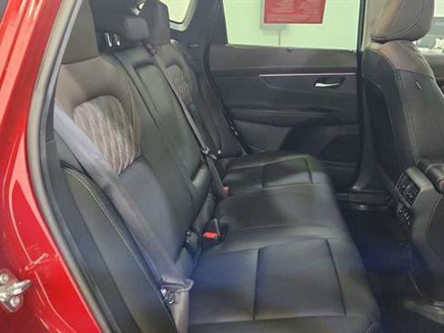 Certified 2025 Nissan Murano Platinum w/ Cargo Package image 32