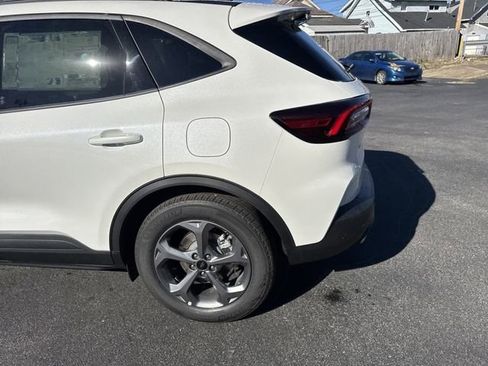 New 2026 Ford Escape ST-Line w/ Tech Pack #1 FWD image 7