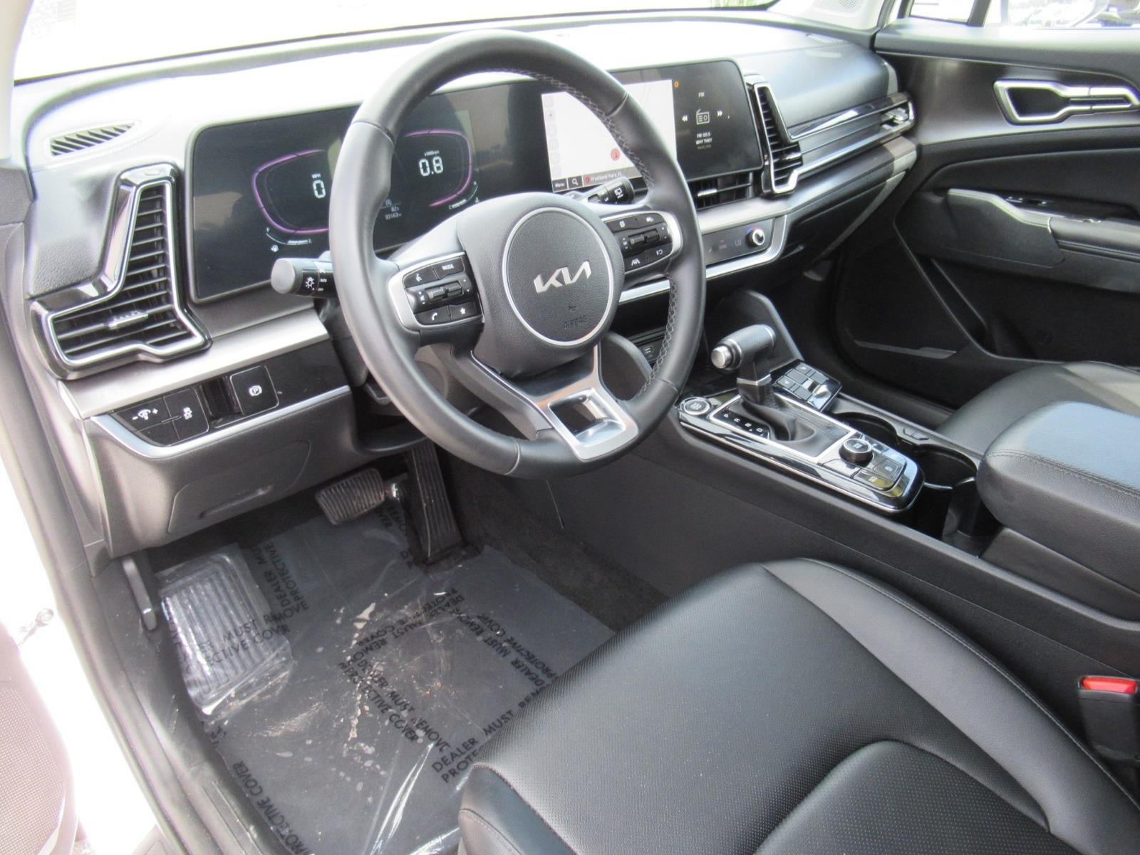 Used 2024 Kia Sportage EX FWD image 15