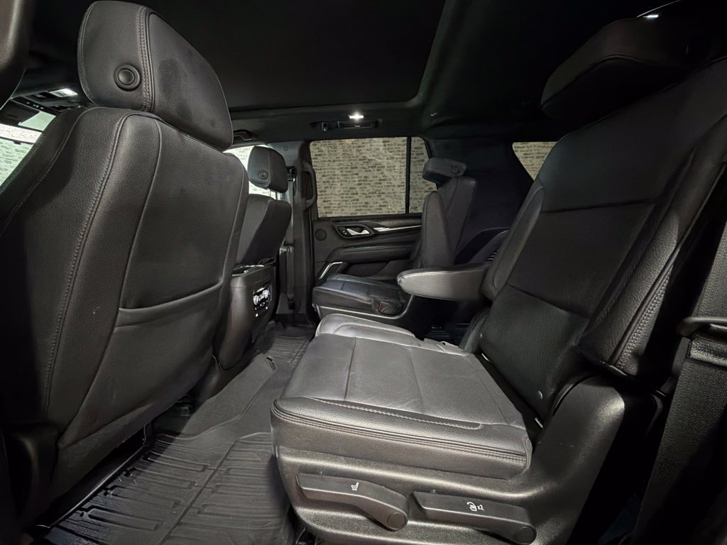 Used 2021 GMC Yukon Denali w/ Denali Premium Package AWD/4WD image 15