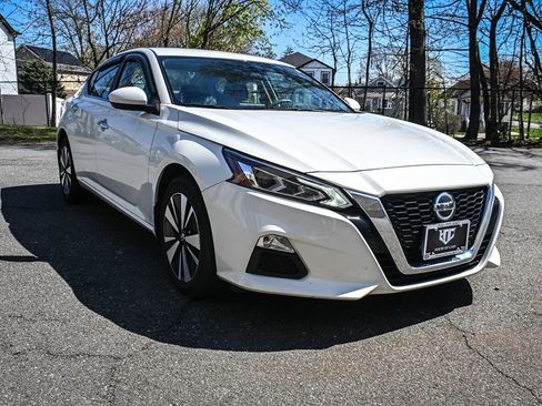 Used 2022 Nissan Altima 2.5 SV image 6