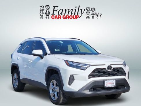 Used 2025 Toyota RAV4 XLE w/ Weather Package AWD/4WD image 2