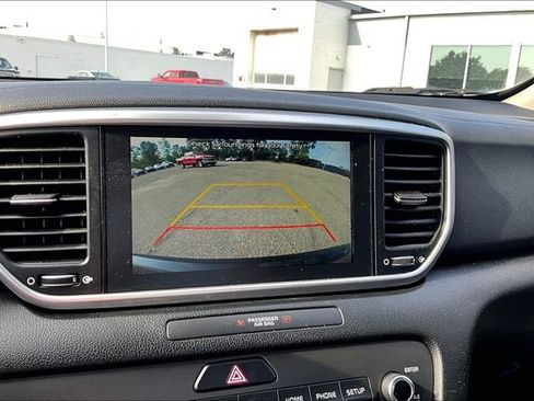 Used 2020 Kia Sportage LX FWD image 21