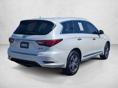 Used 2016 INFINITI QX60 AWD w/ Premium Package image 5