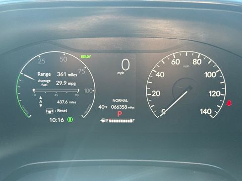 Used 2023 Honda CR-V Sport Touring image 18