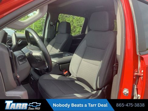 Used 2025 Chevrolet Silverado 1500 LT AWD/4WD image 13