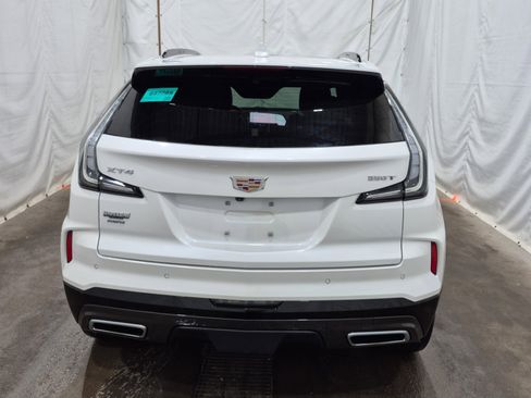 Used 2024 Cadillac XT4 Sport w/ Trailering Package AWD/4WD image 8