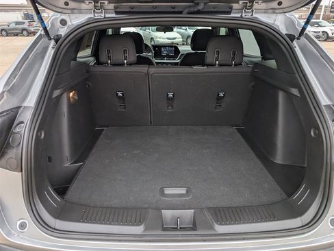 Used 2024 Chevrolet Trax RS image 27