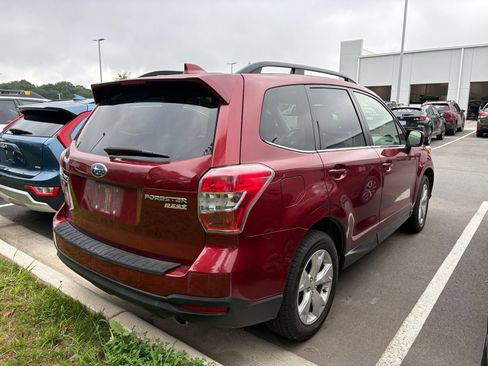Used 2016 Subaru Forester 2.5i Limited AWD/4WD image 6